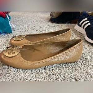 Tory Burch camel color Chelsea ballet flats size 9